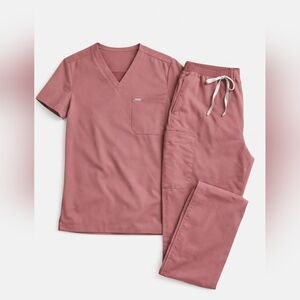 Figs Mauve Scrub Set  Top and  Pants Size XXL